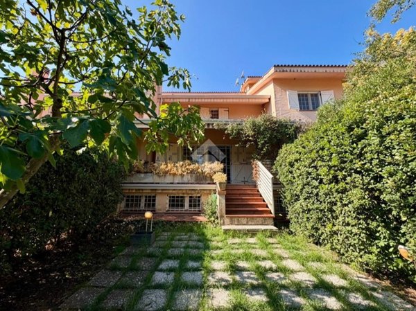 casa indipendente in vendita a Rende in zona Roges