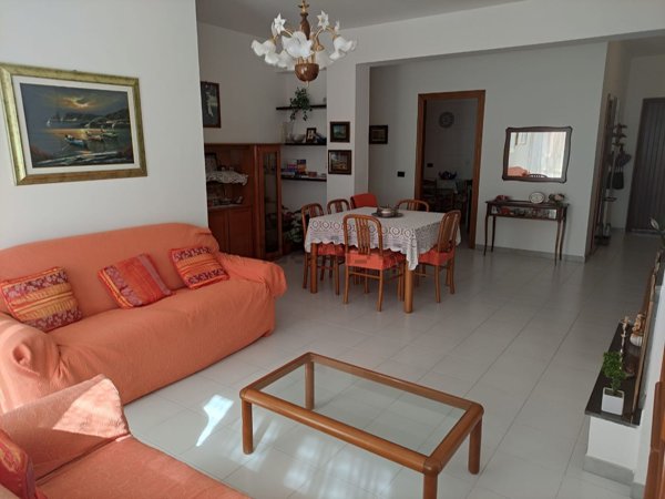 appartamento in vendita a Rocca Imperiale