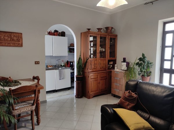 casa indipendente in vendita a Rocca Imperiale