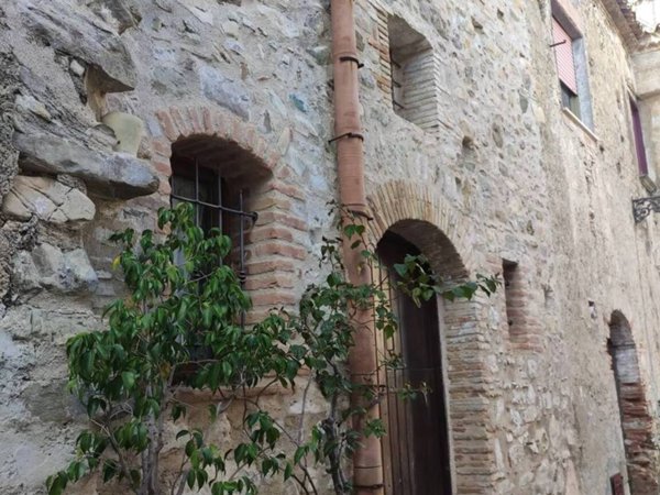 casa indipendente in vendita a Rocca Imperiale
