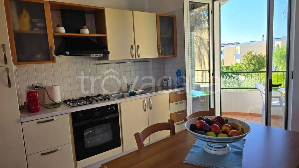 casa indipendente in vendita a Rocca Imperiale