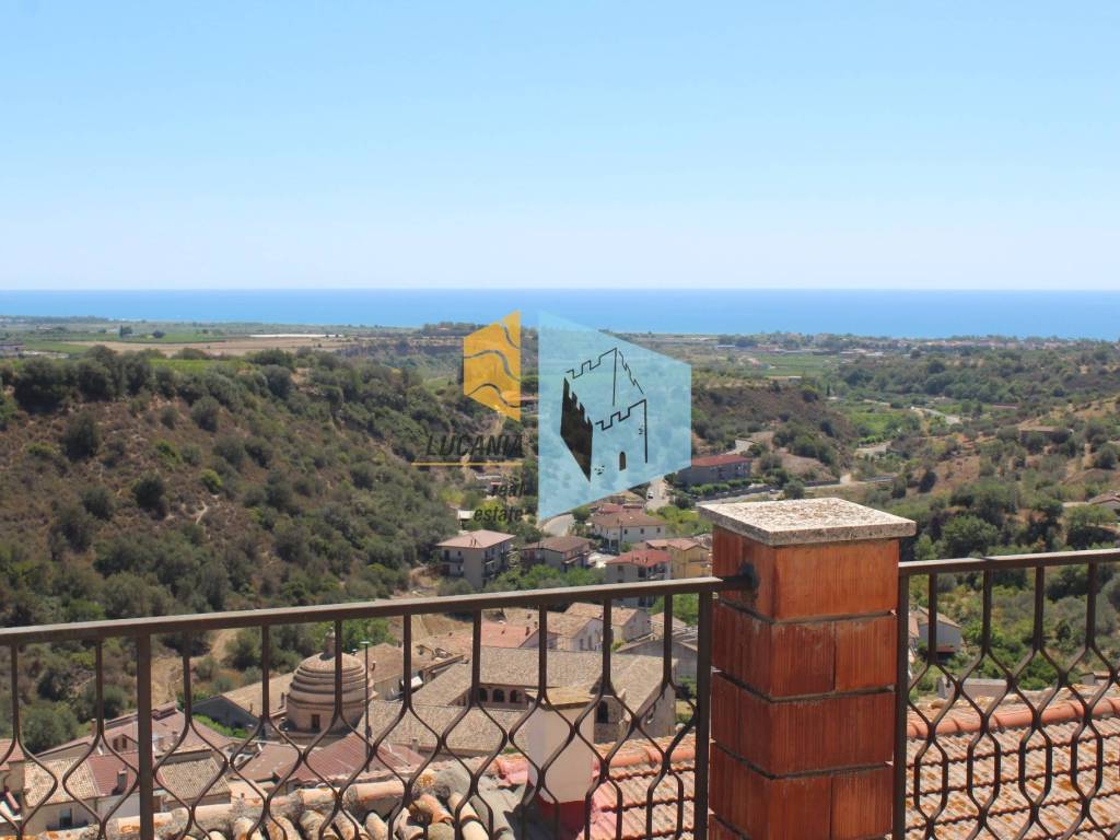 appartamento in vendita a Rocca Imperiale