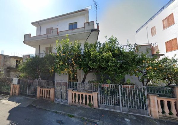 casa indipendente in vendita a Rocca Imperiale