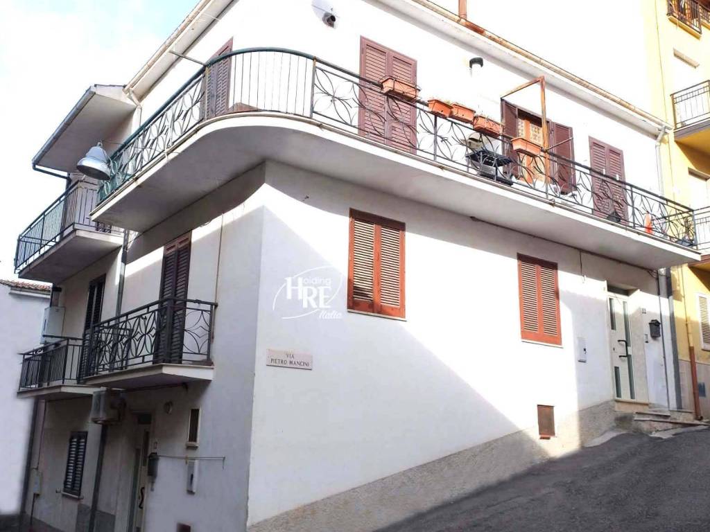 appartamento in vendita a Roggiano Gravina
