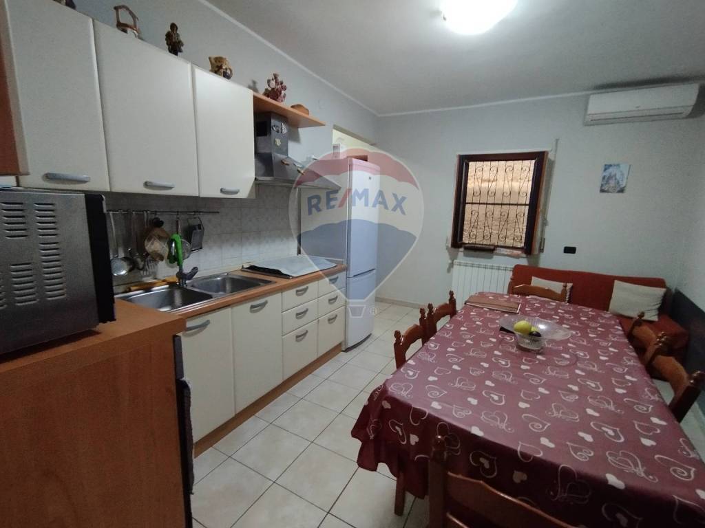 casa semindipendente in vendita a Roggiano Gravina