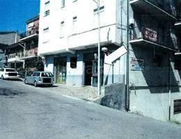 locale commerciale in vendita a Roggiano Gravina