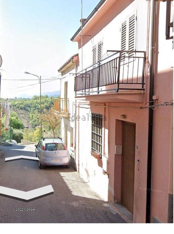 casa indipendente in vendita a Roggiano Gravina