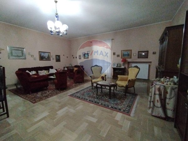 casa indipendente in vendita a Roggiano Gravina