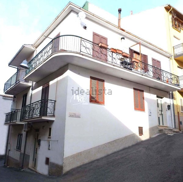 appartamento in vendita a Roggiano Gravina