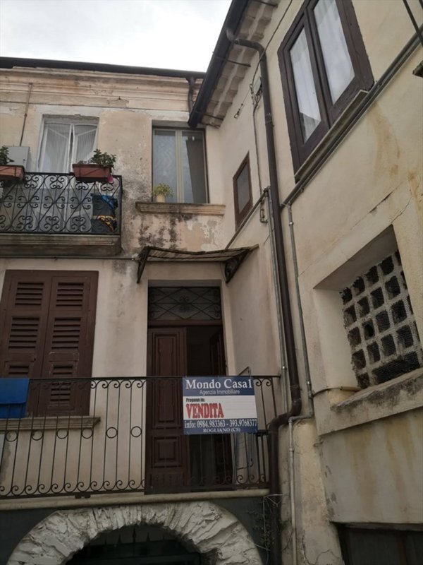 appartamento in vendita a Rogliano