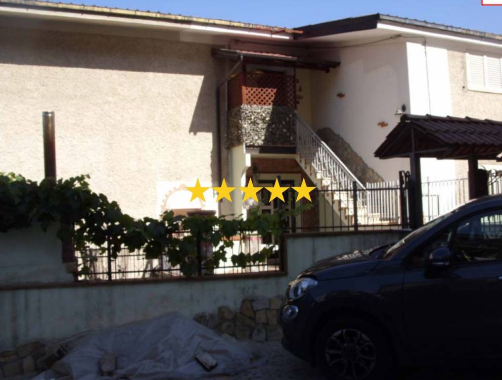 appartamento in vendita a Rogliano