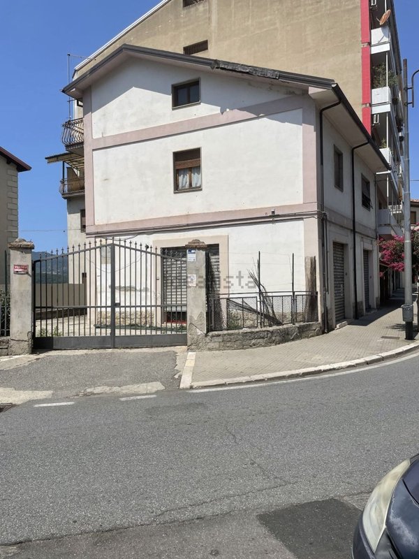 appartamento in vendita a Rogliano