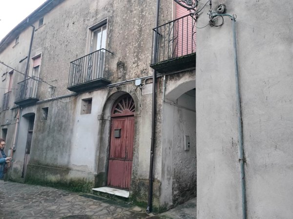 appartamento in vendita a Rogliano