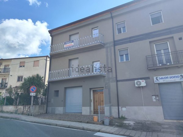 appartamento in vendita a Rogliano in zona Manche