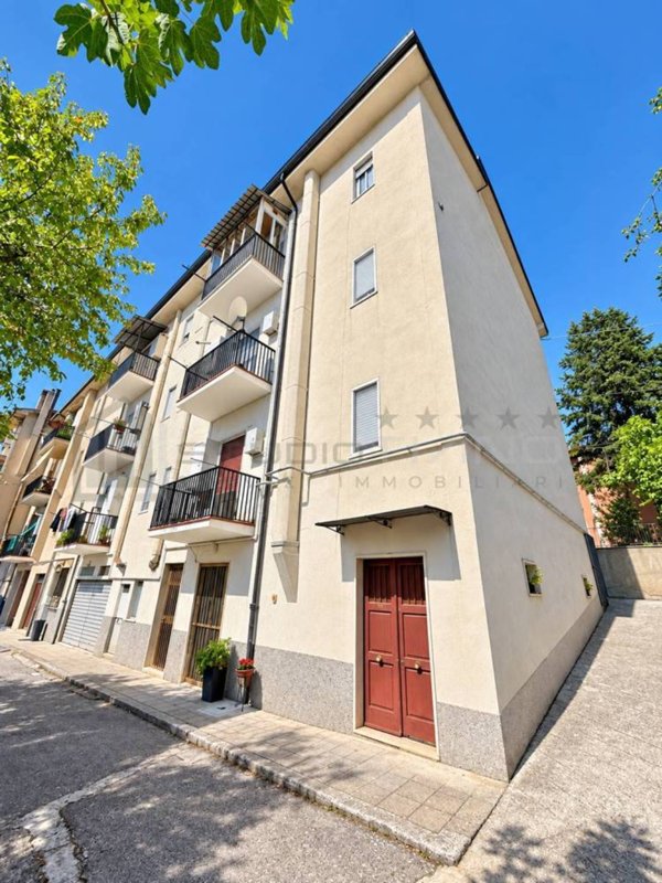 appartamento in vendita a Rogliano in zona Manche
