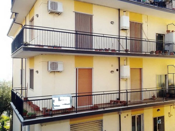 appartamento in vendita a Rose