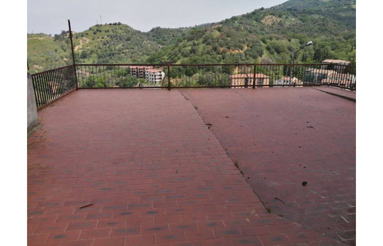 casa indipendente in vendita a Rose