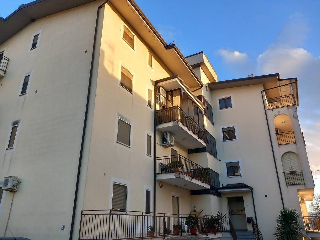 appartamento in vendita a Rose