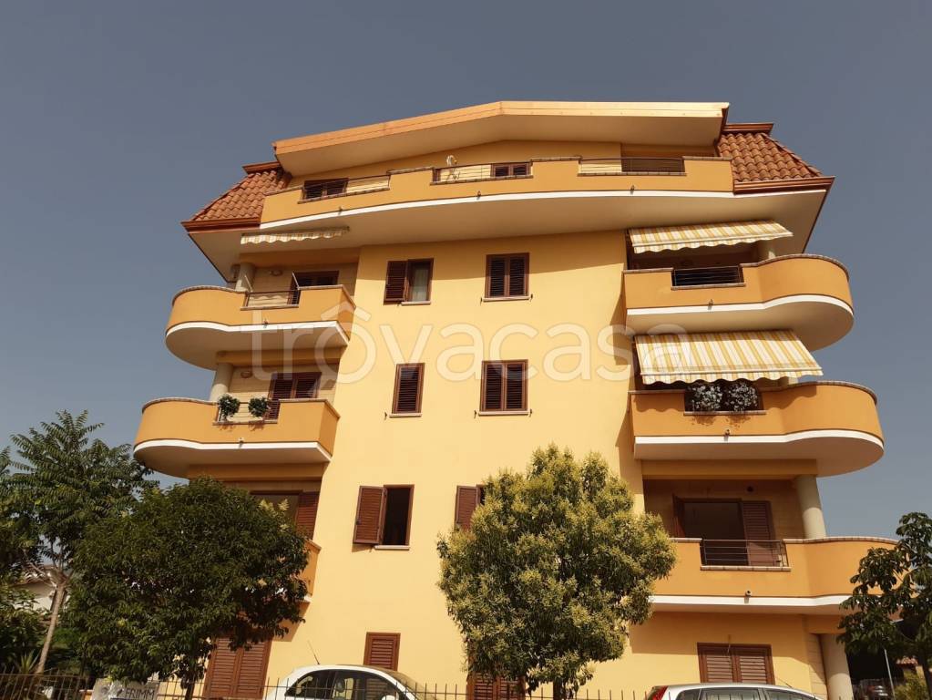 appartamento in vendita a Rose