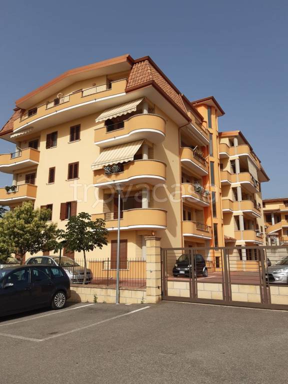 appartamento in vendita a Rose