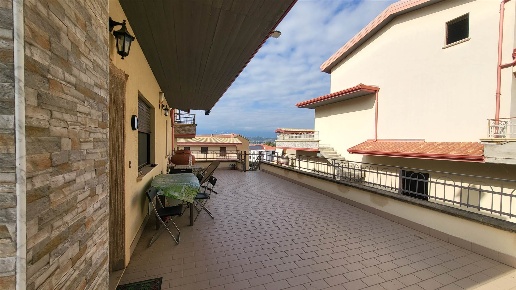 casa indipendente in vendita a Rose