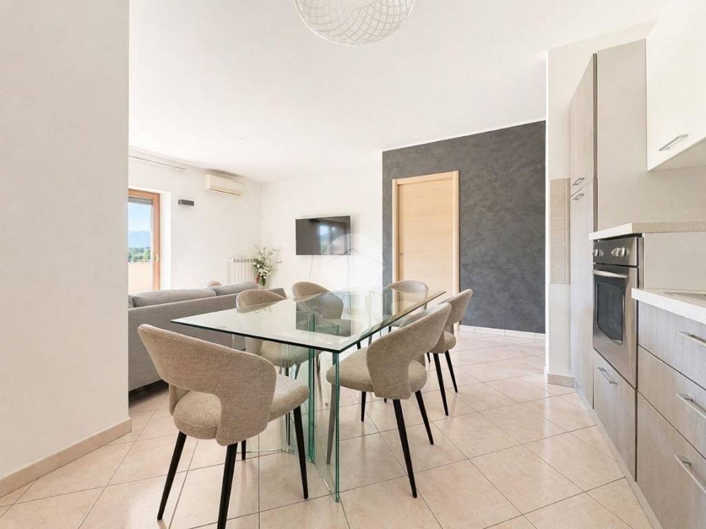 appartamento in vendita a Rose