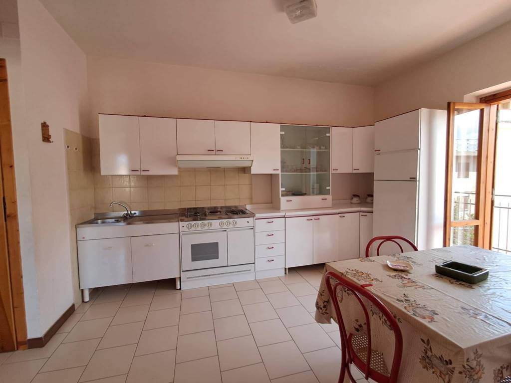 appartamento in vendita a Roseto Capo Spulico in zona Borgata Marina