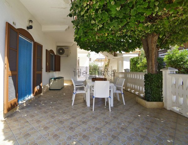 appartamento in vendita a Roseto Capo Spulico