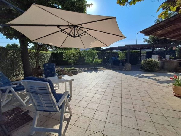 appartamento in vendita a Roseto Capo Spulico in zona Borgata Marina
