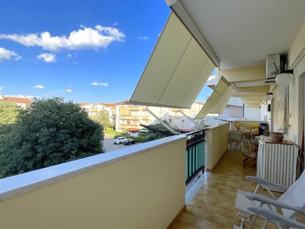 appartamento in vendita a Roseto Capo Spulico in zona Borgata Marina