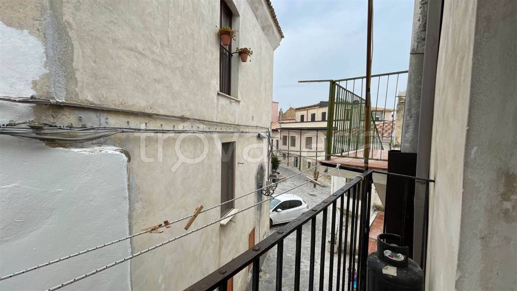 appartamento in vendita a Roseto Capo Spulico