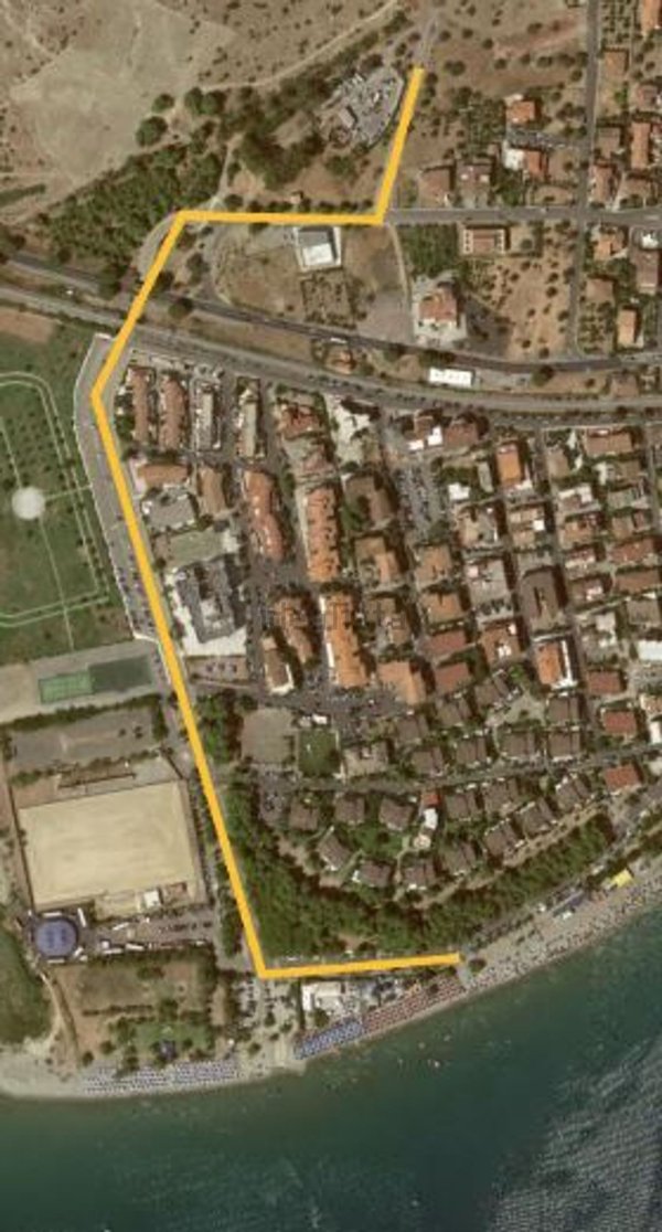 terreno edificabile in vendita a Roseto Capo Spulico