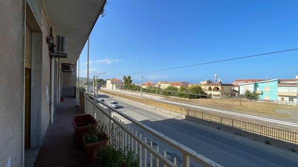 appartamento in vendita a Roseto Capo Spulico in zona Borgata Marina