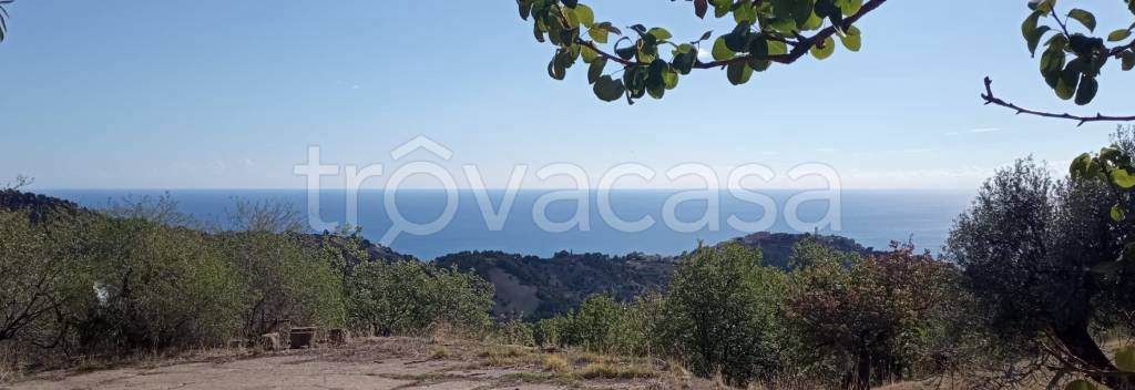 casale in vendita a Roseto Capo Spulico