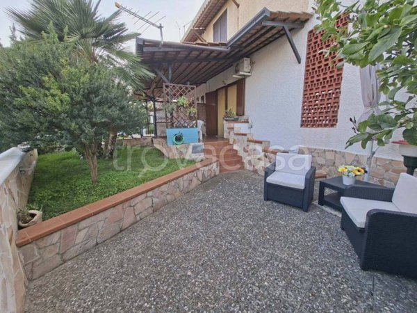 appartamento in vendita a Roseto Capo Spulico in zona Il Castello