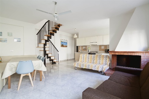 appartamento in vendita a Roseto Capo Spulico in zona Borgata Marina