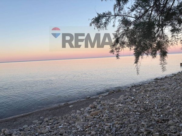 appartamento in vendita a Roseto Capo Spulico in zona Il Castello