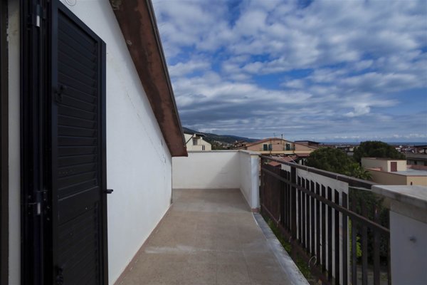 appartamento in vendita a Roseto Capo Spulico in zona Borgata Marina