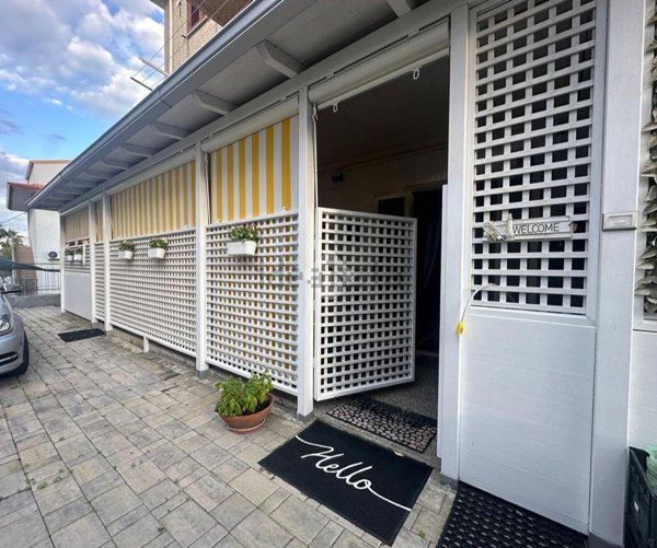 appartamento in vendita a Roseto Capo Spulico in zona Borgata Marina