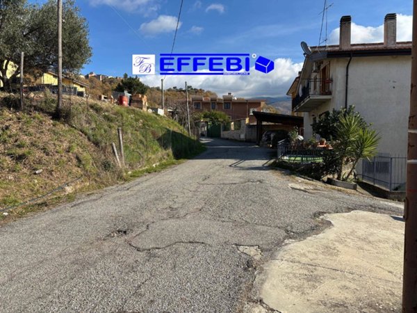 terreno edificabile in vendita a Rovito