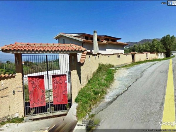 casa indipendente in vendita a Rovito