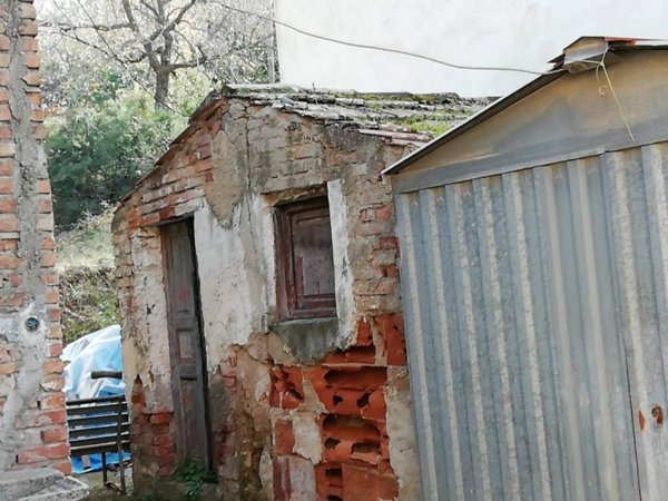 casa indipendente in vendita a Rovito