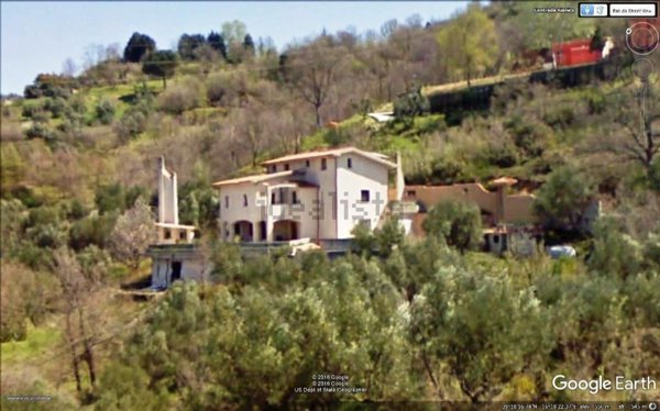 casa indipendente in vendita a Rovito