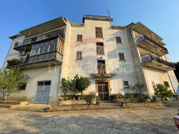 locale commerciale in vendita a San Cosmo Albanese