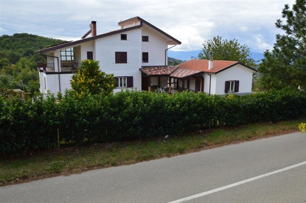 casa indipendente in vendita a San Demetrio Corone in zona Sofferetti