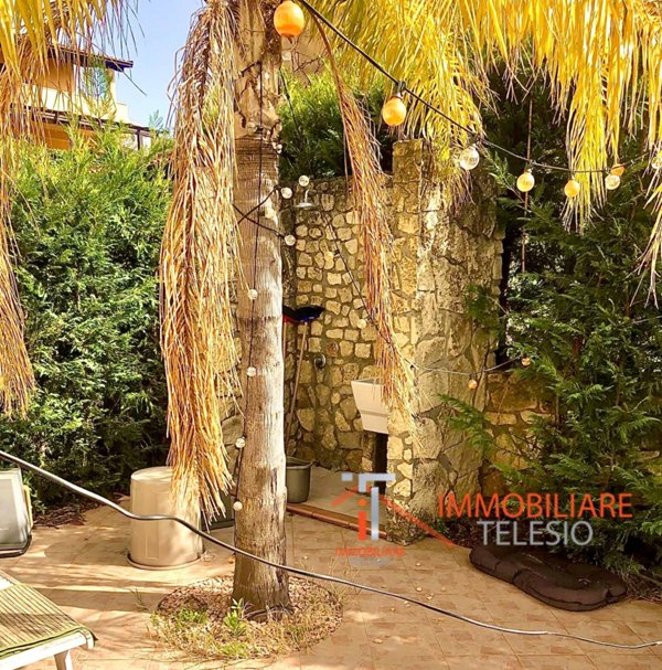 casa indipendente in vendita a Sangineto