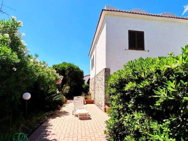 casa indipendente in vendita a Sangineto