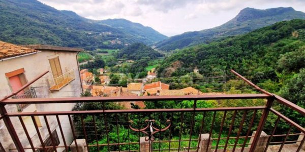 appartamento in vendita a Sangineto