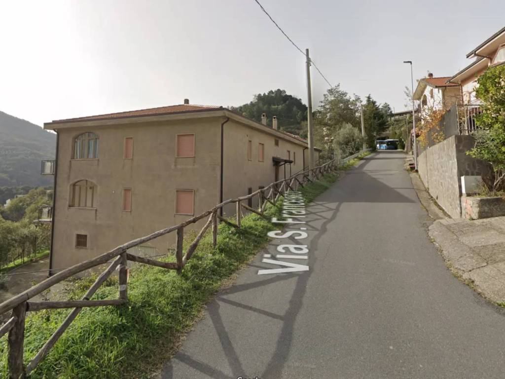 appartamento in vendita a Sangineto