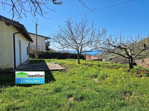 appartamento in vendita a Sangineto